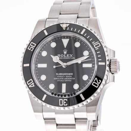  Rolex Submariner (No Date) 40 – 114060 – like NEW – 2014 Full Set 