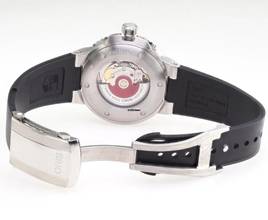 Thumbnail von Oris Aquis Date 01 733 7730 4135-07 4 24 64EB Aquis Date Automatik 40 mm Ø