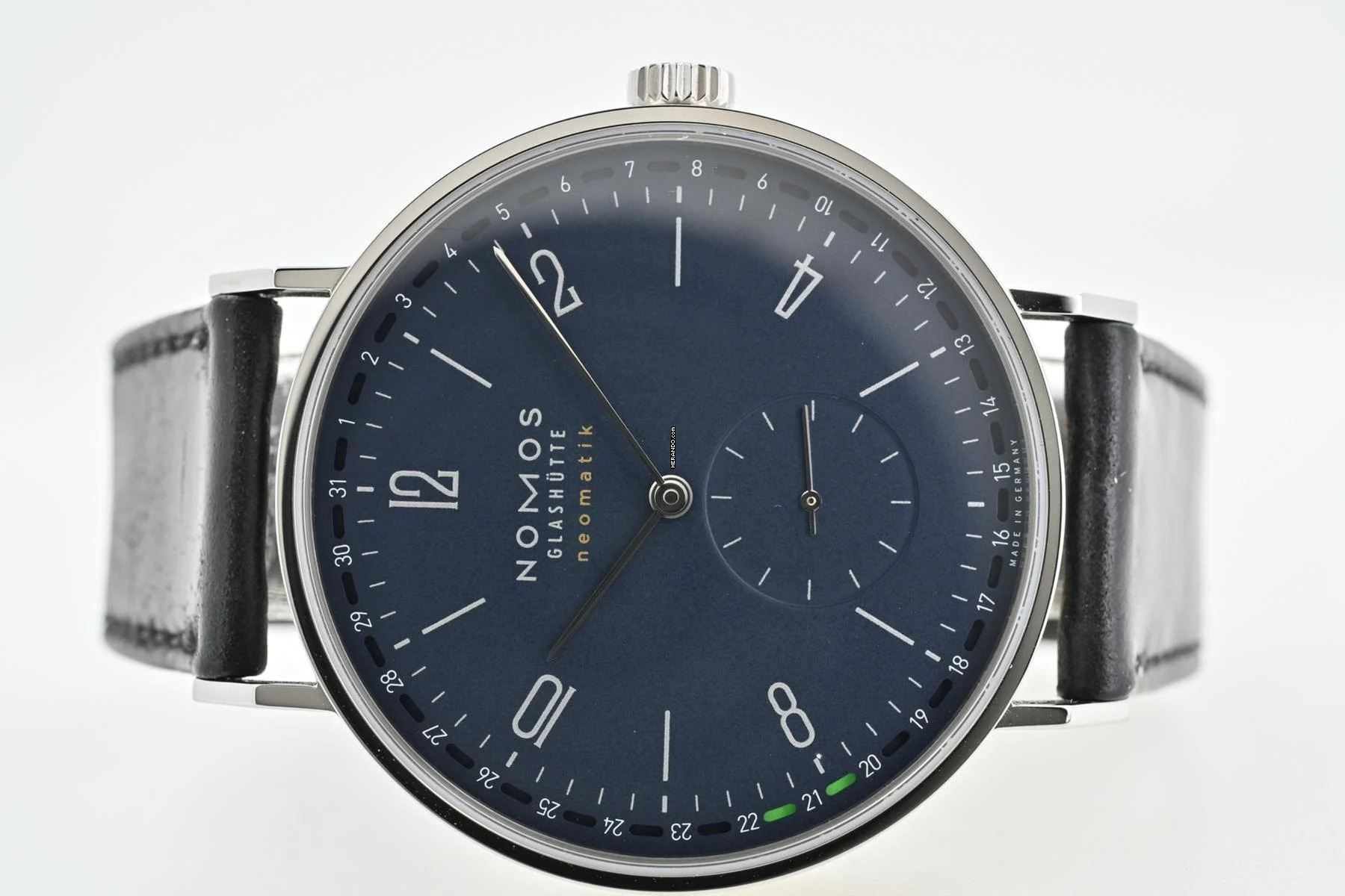  NOMOS Tangente Neomatik 41 Update Midnight Blue 182 
