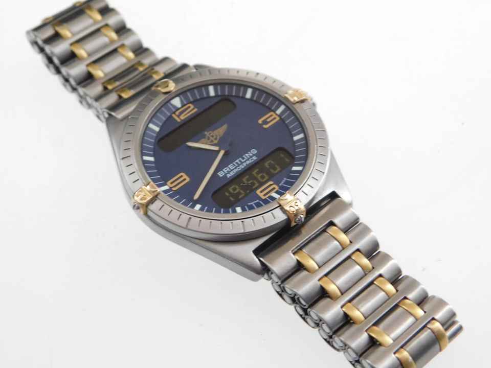  Breitling Aerospace Titan Gold 40mm Herrenuhr , volles Band alle Glieder 