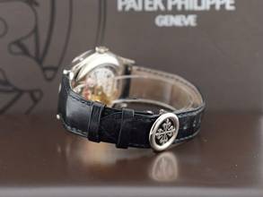 Thumbnail von Patek Philippe Annual Calendar Complicazioni 5396g-011 Annual Calendar Like New 2022 - Full Set