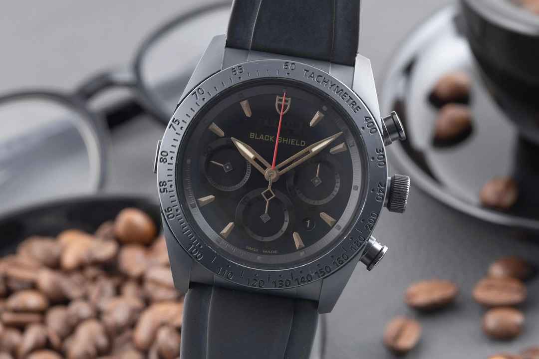  Tudor Fastrider Black Shield Chronograph Automatik Herrenuhr Ref. 42000CN Box 