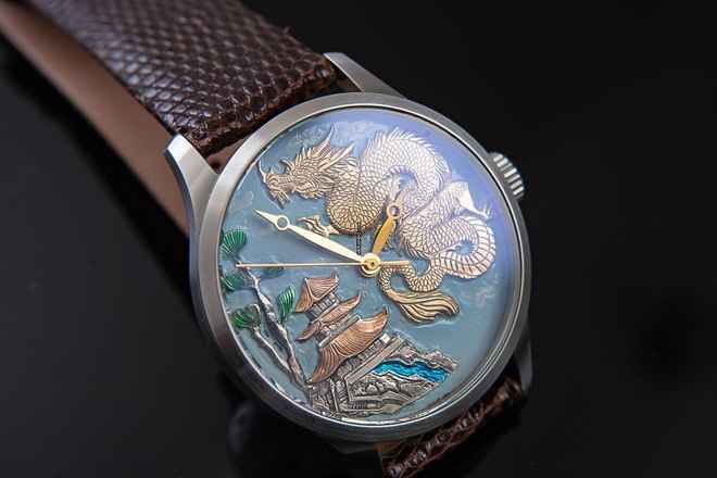  Trenyo Golden Dragon Unique Piece 