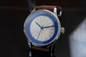 Thumbnail von Trenyo Freehand Double Guilloche Dial with 925 silver