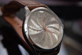 Thumbnail von Trenyo Tidal Freehand Guilloche