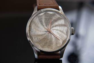 Thumbnail von Trenyo Tidal Freehand Guilloche