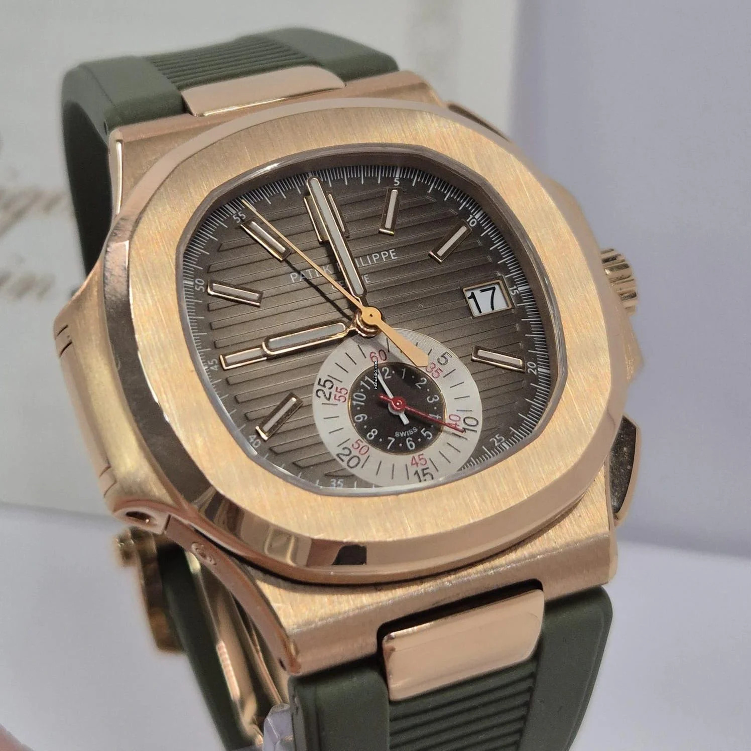 Thumbnail von Patek Philippe Nautilus Flyback Chronograph Ouro Rosé 40.5mm Automático Completo