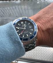 Thumbnail von Omega Seamaster Diver 300 M GMT Co Axial Blue Wave Dial 2535.80 B&P