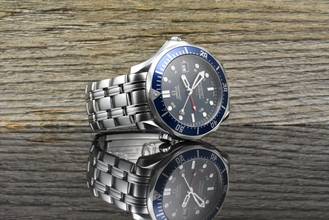 Thumbnail von Omega Seamaster Diver 300 M GMT Co Axial Blue Wave Dial 2535.80 B&P