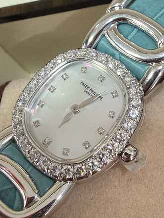  Patek Philippe Ellipse d'Or Ladies Golden Ellipse New Old Stock Never Used! 