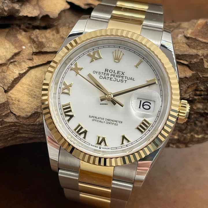  Rolex Datejust 36 Datejust 36 White Roman - UNGETRAGEN - FULLSET 2026 - Ref. 126233 - teilverklebt PARTLY STICKERS 