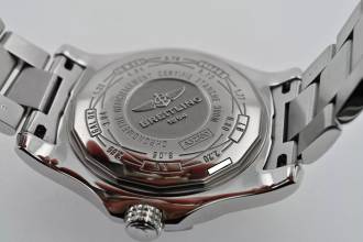 Thumbnail von Breitling Avenger II GMT A3239053 Diamond Bezel