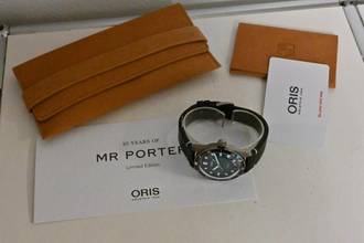 Thumbnail von Oris Divers Sixty Five Diving Divers Sixty-Five Mr. Porter Limited Edition 01 400 7772 4217