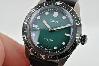 Thumbnail von Oris Divers Sixty Five Diving Divers Sixty-Five Mr. Porter Limited Edition 01 400 7772 4217