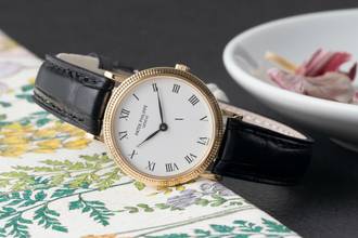 Thumbnail von Patek Philippe Calatrava 18K (0,750) Gold Damenuhr Ref. 4819 Klassiker