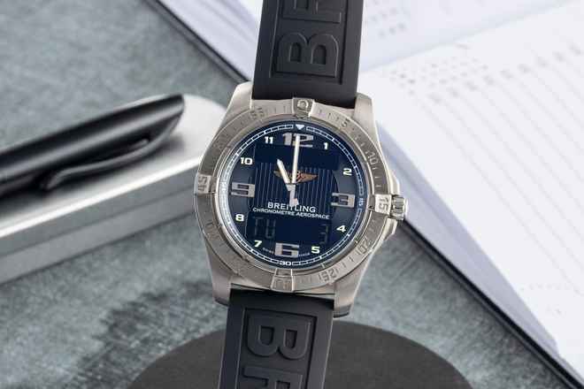  Breitling Aerospace Avantage Chronograph Titan Quarz Herrenuhr Ref. E79362 B&P 2011 