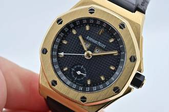 Thumbnail von Audemars Piguet Royal Oak Offshore Triple Calendar Date 18k Yellow Gold 25808