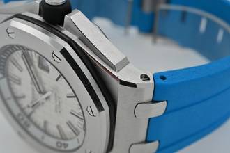 Thumbnail von Audemars Piguet Royal Oak Offshore Diver Silver Dial 15710ST.OO.A002CA.02