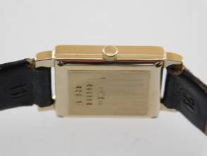 Thumbnail von Chopard Classic Damenuhr 18 Karat Gelbgold mit original Bri 18 Karat Gelbgold 21,5 x 29 mm