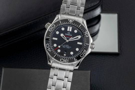  Omega Seamaster Diver 300 M Automatik Stahl Ref. 210.30.42.20.01.001 B&P 2019 