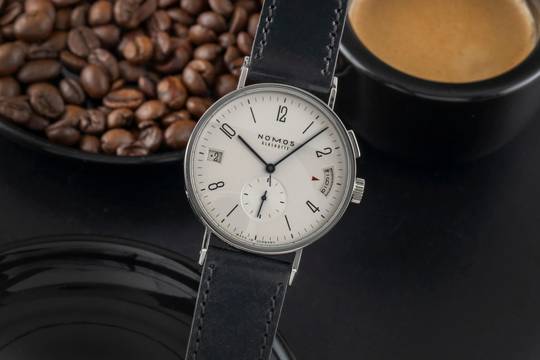  NOMOS Tangomat GMT Plus Automatik Herrenuhr Ref. 637 B&P 2012 