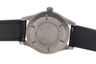 Thumbnail von IWC Fliegeruhr Mark Pilot Mark XVIII Heritage Automatik Titan Datum Ref. IW327006 Papiere