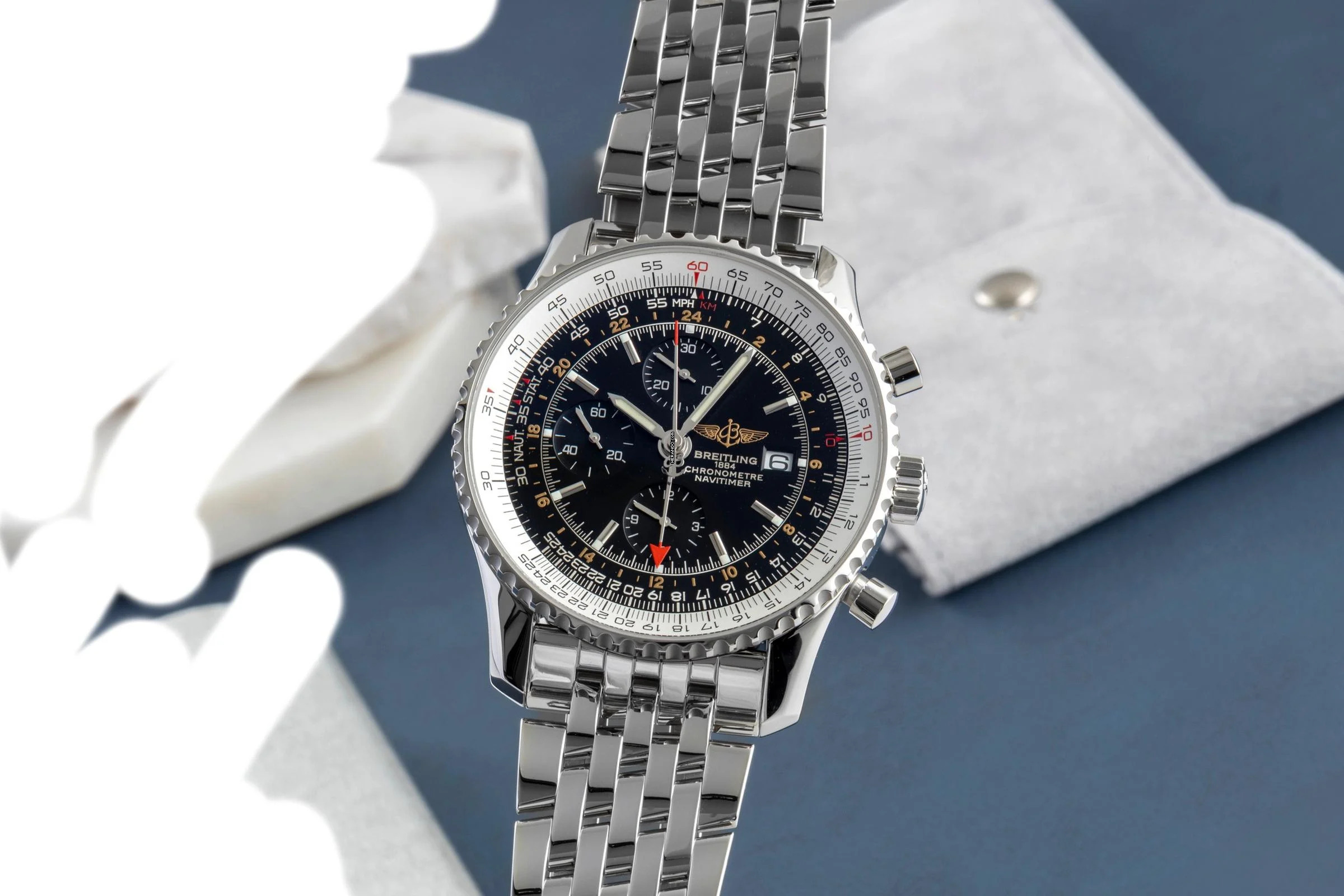  Breitling Navitimer World Chronograph Stahl Automatik Ref. A24322 Papiere 2009 