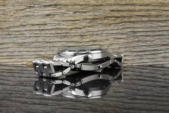 Thumbnail von Omega Seamaster Diver 300 M 40th Anniversary James Bond Limited Edition Vintage B&P 2003