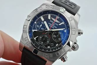 Thumbnail von Breitling Chronomat 44 B01 AB0110 Black Dial