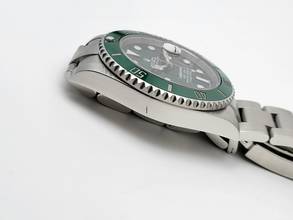 Thumbnail von Rolex Submariner Date Hulk Full Set