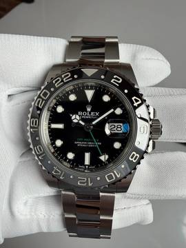  Rolex GMT-Master II Bruce Wayne Oyster – 126710GRNR – NEW & Unworn – 03/2025 Full Set Lc100 