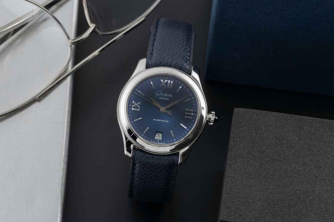  Glashütte Original Lady Serenade Blue Dial Ref. 1-39-22-07-02-04 