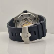 Thumbnail von Audemars Piguet Royal Oak Offshore Diver White Dial 42mm Automático Completo