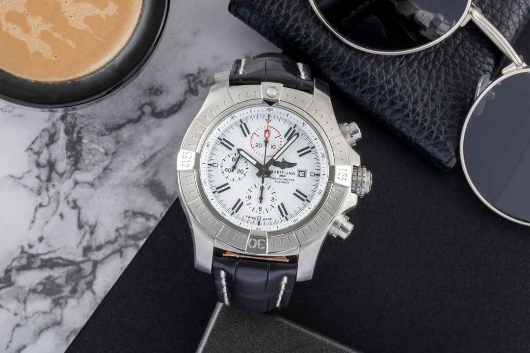  Breitling Super Avenger Chronograph Automatik Stahl Ref. A13375 Limited 