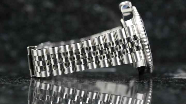  Rolex GMT-Master II Jubilee Batgirl - like New LC100 - Fullset - 2024 