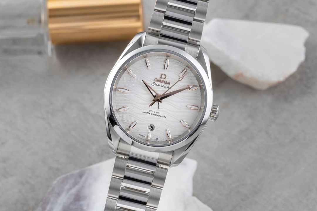  Omega Seamaster Aqua Terra 150M Co-Axial 220.10.38.20.02.002 B&P 