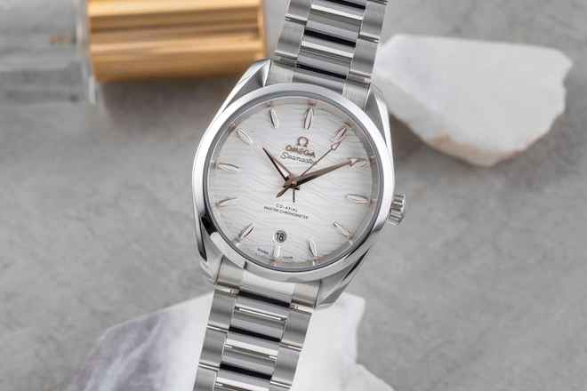  Omega Seamaster Aqua Terra 150M Co-Axial 220.10.38.20.02.002 B&P 