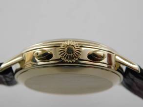 Thumbnail von Universal Genève Tri-Compax Chronograph Tri Compax 18 Kt Gold im original Zustand Kaliber 281 Absolute Rarität 34 mm Herrenuhr