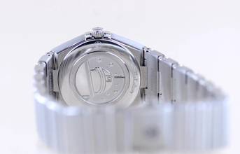 Thumbnail von Omega Constellation Ladies Purple Diamond Dial Quarz Lady 28mm Brillanten New