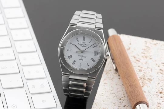  IWC Ingenieur Edelstahl Quarz Ref. IW3305 Klassiker 