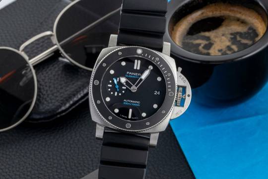  Panerai Luminor Submersible Stahl Automatik Herrenuhr PAM00683 B&P 