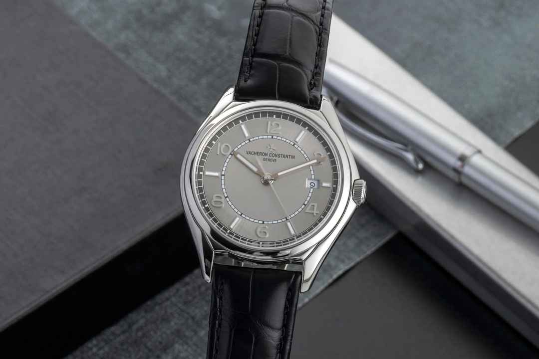  Vacheron Constantin Fiftysix Stahl Automatik Ref 4600E/000A-B442 B&P NP 14200 
