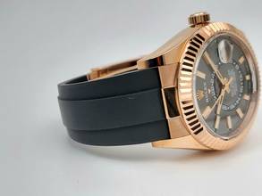 Thumbnail von Rolex Sky-Dweller 18 Kt. Rose gold unworn rhodium grey dial Full Set 2021 Austria