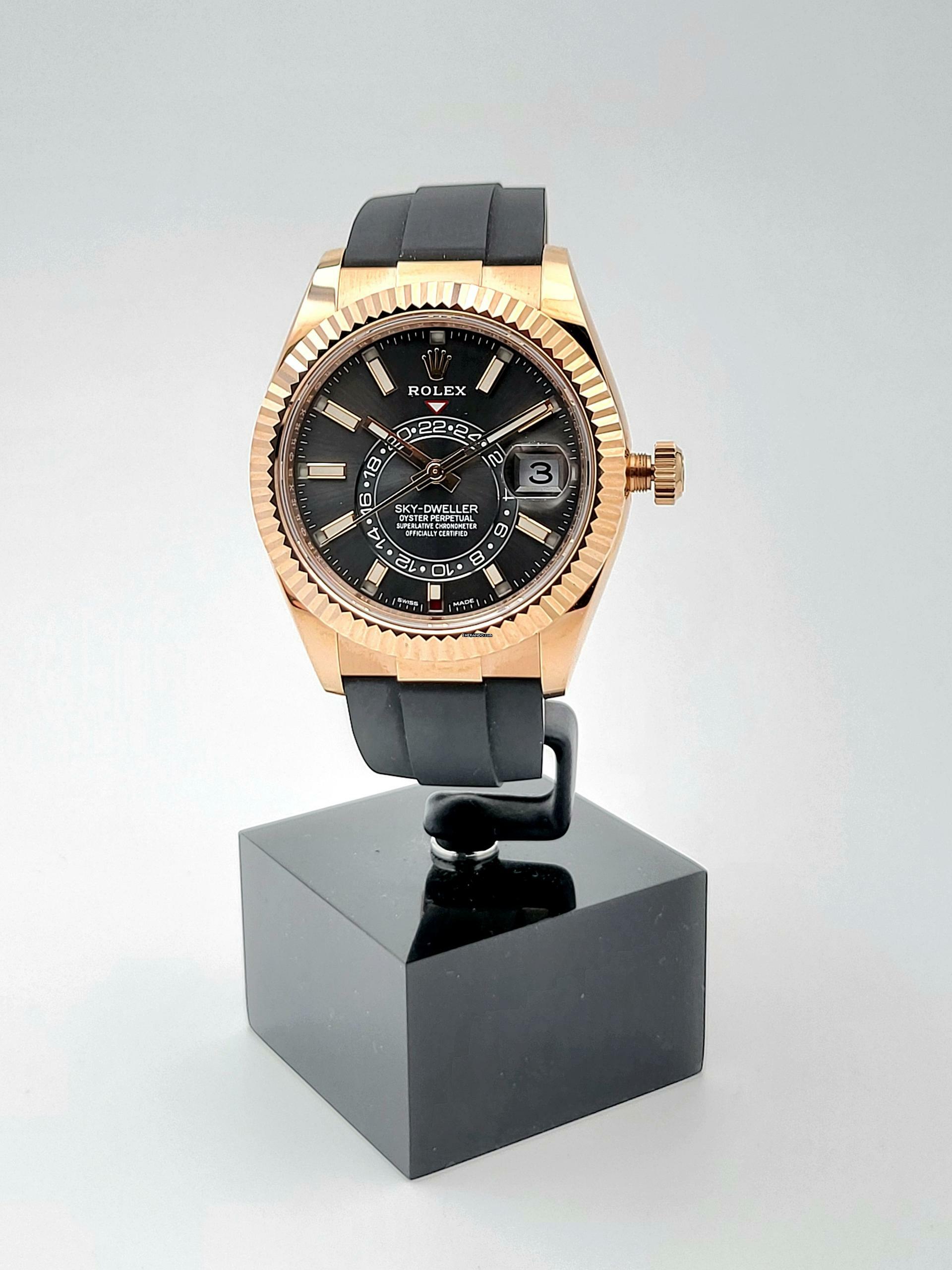 Rolex Sky-Dweller 18 Kt. Rose gold unworn rhodium grey dial Full Set 2021 Austria