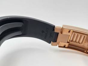 Thumbnail von Rolex Sky-Dweller 18 Kt. Rose gold unworn rhodium grey dial Full Set 2021 Austria