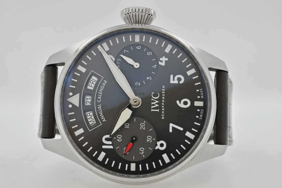  IWC Große Fliegeruhr Big Pilot Jahreskalender Annual Calendar Spitfire IW502702 