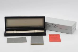 Thumbnail von A. Lange & Söhne Saxonia Großdatum 18K (0,750) Gold Handaufzug Ref. 105.022 B&P