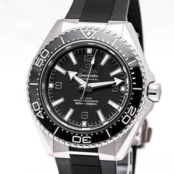  Omega Seamaster Planet Ocean 600m Black – 217.32.42.21.01.001 – NEW & Unworn – 02/2026 Full Set 