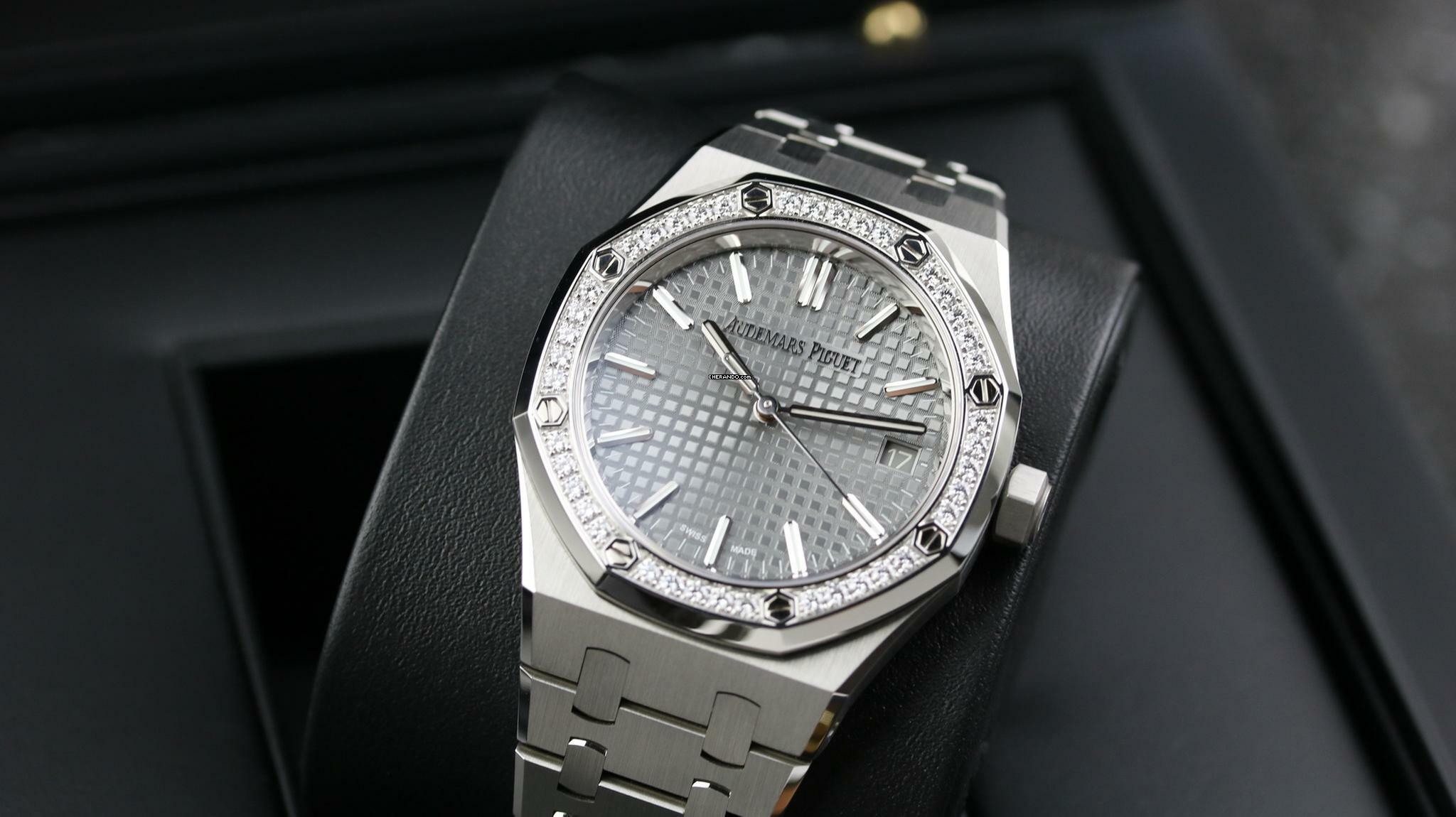 Thumbnail von Audemars Piguet Royal Oak Diamond Bezel - Grey - New - Fullset - 2024