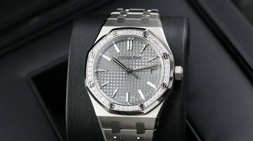 Thumbnail von Audemars Piguet Royal Oak Diamond Bezel - Grey - New - Fullset - 2024